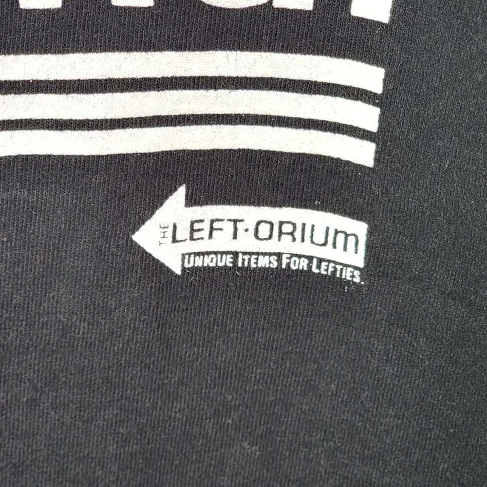 Left Handed Persons Graphic Gag Bold Print Vintage 90's Y2K Black T-Shit XXL